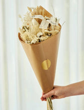 Load image into Gallery viewer, Dried Flowers Field Bouquet - White & Neutral